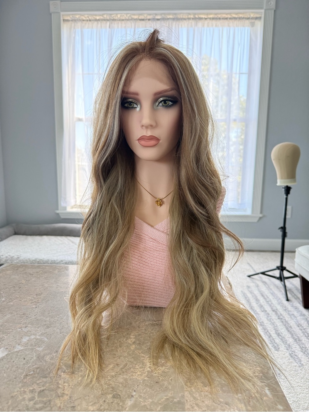NELS WIGS - BIANCA-10- Long Wavy Women’s Hair Wig- NWLT -never worn